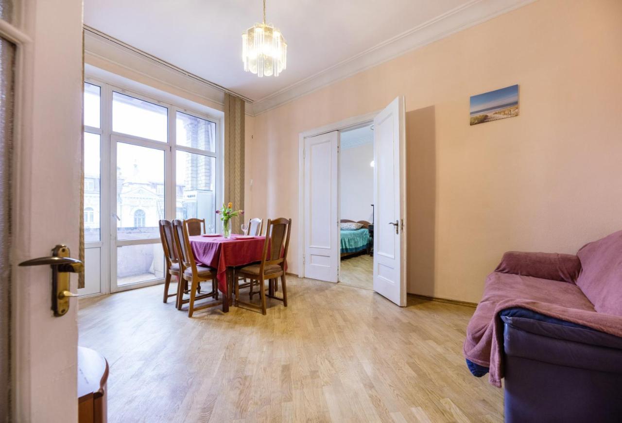 Apartment With Lovely View Kiew Exterior foto